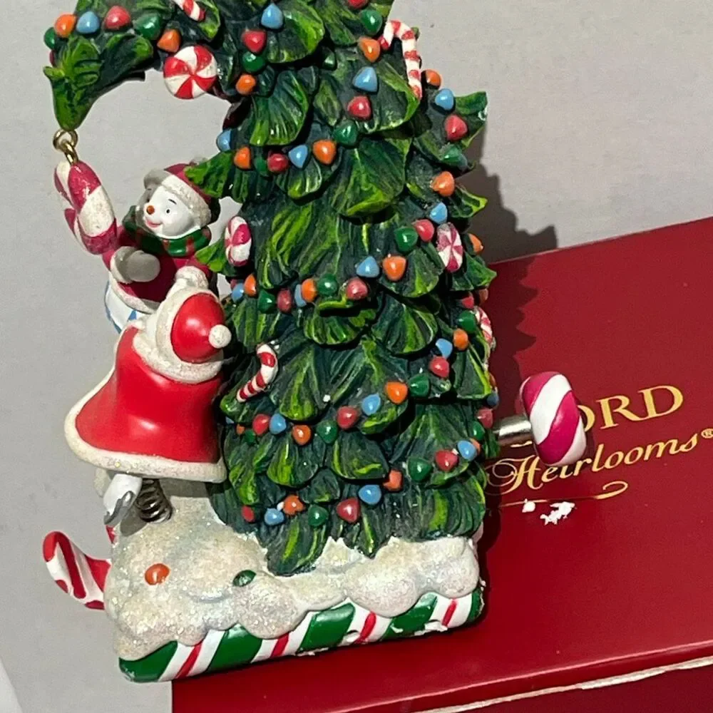 Waterford Multicolor Holiday Heirlooms Christmas Musical Tree Stocking‎ Holder